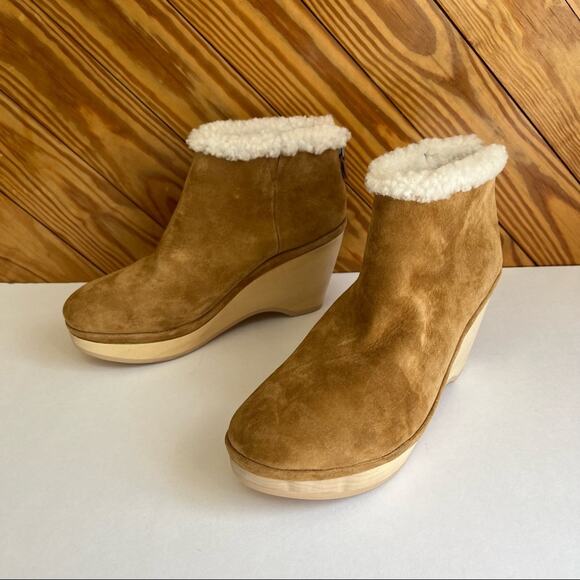 Kenneth Cole Gentle Souls Wedge Ankle Boot - Picture 2 of 9